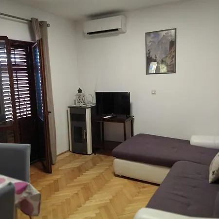 Lagoon Apartments Appartement *